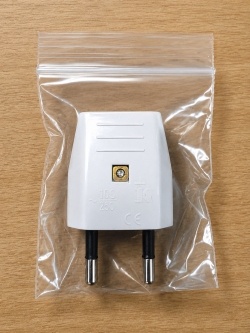 (image for) 2 PIN Mains Plug white. (STK250)